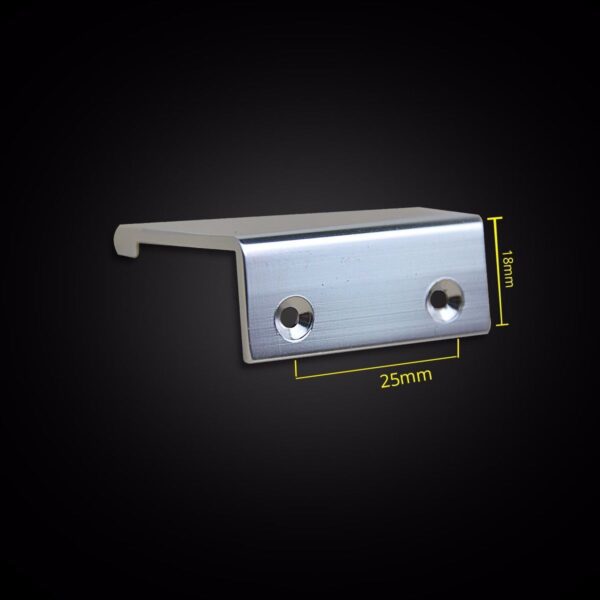 Polished Chrome Aluminum Lip Pull Handle for Cabinet