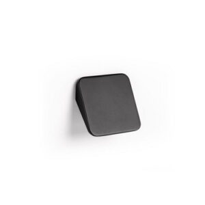 Momo Switch Pull Handle 32mm In Matt Black - Image 1