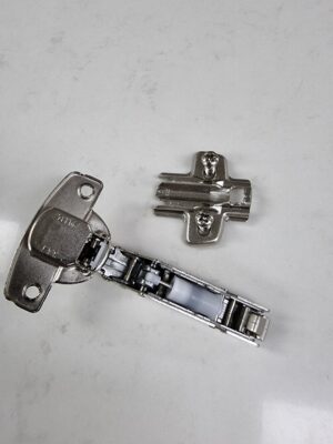 Hettich Inset Sensys 110° Hinge with Integrated Silent System - Image 3