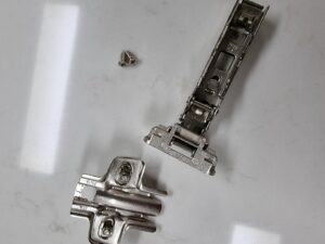 Hettich Intermat Aluminium Frame Hinge, Overlay, for Screwing - Image 2
