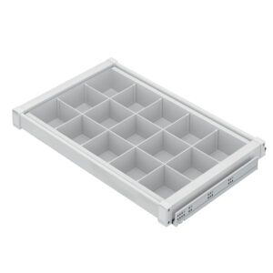 Soft Close Pull-Out drawer with Plastic Dividers, 900mm - Image 1